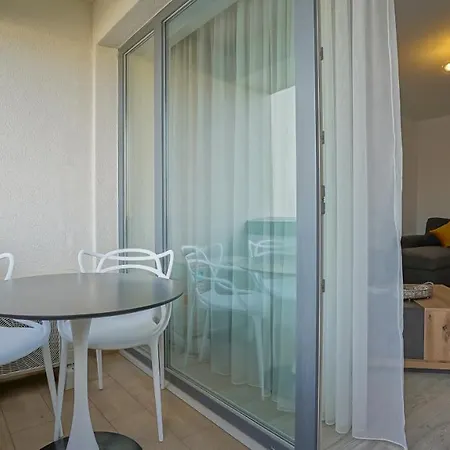Zoom Apartment-zona Coresi * Брашов